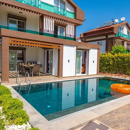 4 Beds, Luxury In Hisaroenue Oeluedeniz Mia Вилла