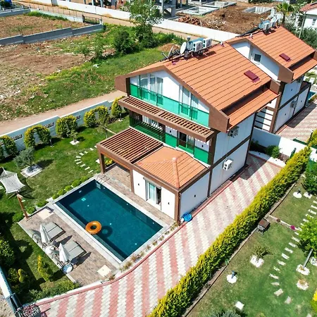4 Beds, Luxury In Hisaroenue Oeluedeniz Mia * Фетхие
