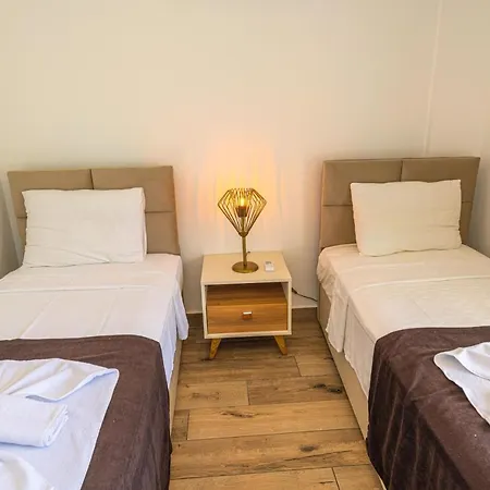 4 Beds, Luxury In Hisaroenue Oeluedeniz Mia Вилла