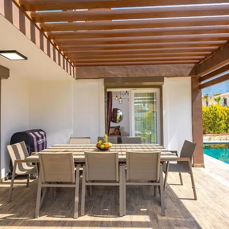 4 Beds, Luxury In Hisaroenue Oeluedeniz Mia Вилла