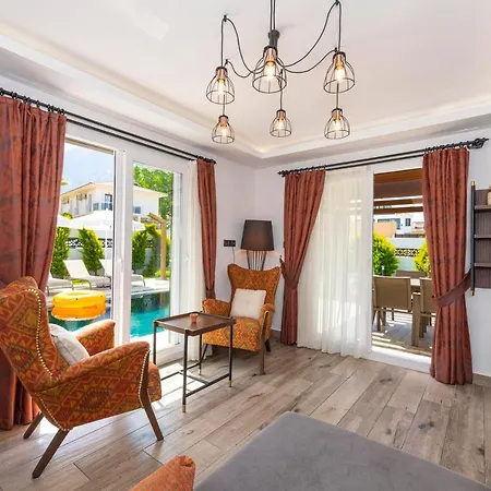 Vila 4 Beds, Luxury In Hisaroenue Oeluedeniz Mia Fethiye
