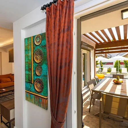 4 Beds, Luxury In Hisaroenue Oeluedeniz Mia Vila